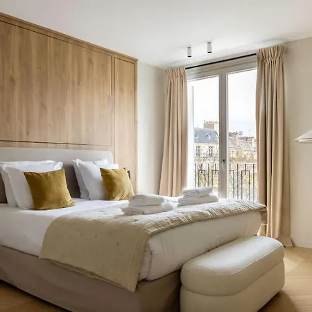 Spacious 3br Parigi